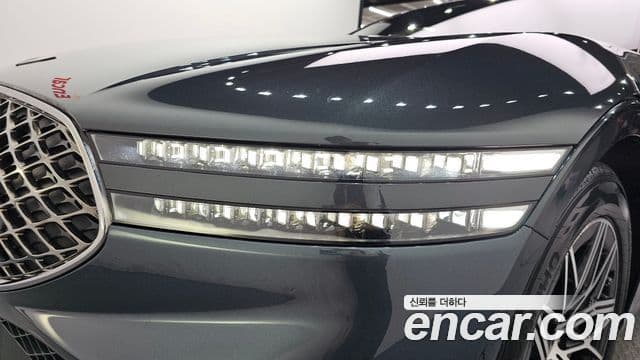 Genesis G90 2022 — Photo 26/31