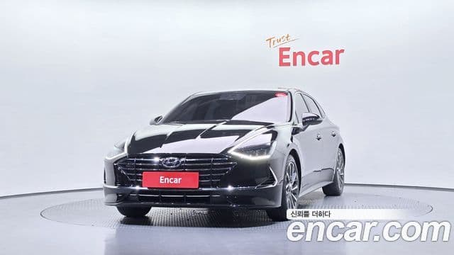 Hyundai Sonata 2019 — Фото 3/20