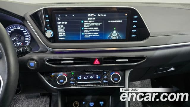 Hyundai Sonata 2019 — Фото 13/20
