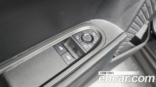 Mini Cooper S 2025 — ფოტო 15/20