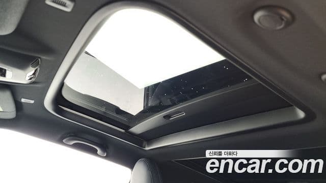 Mini Cooper S 2025 — фото 18 из 20