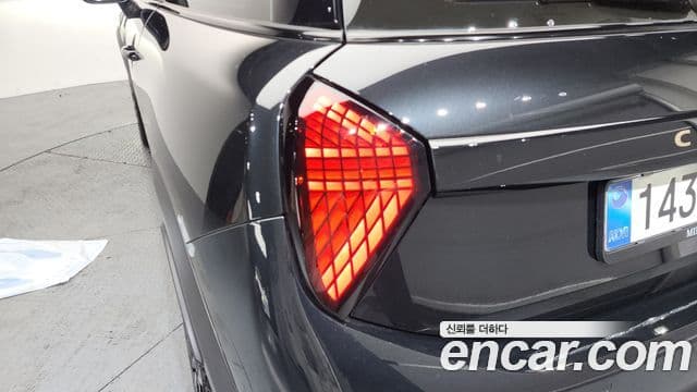 Mini Cooper S 2025 — Photo 16/31