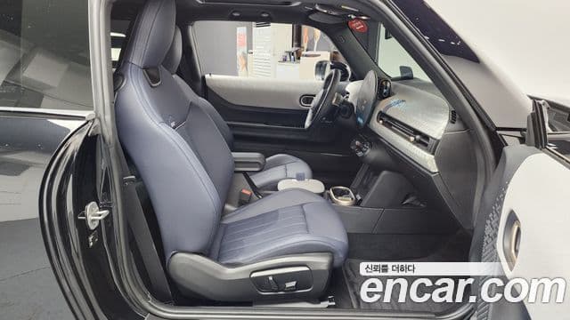 Mini Cooper S 2025 — Photo 2/31