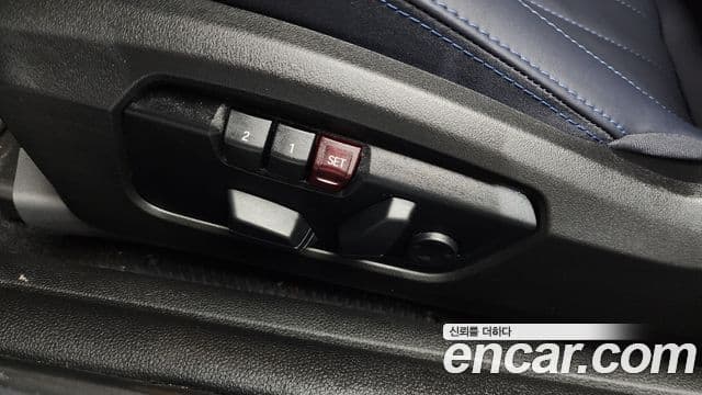 Mini Cooper S 2025 — Photo 28/31