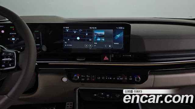 Kia Carnival 2024 — фото 13 из 20