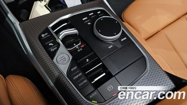 BMW 3 Series 2025 — фото 7 из 20
