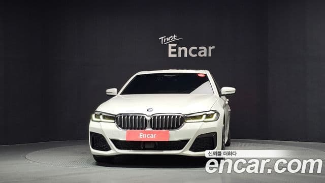 BMW 5 Series 2021 — ფოტო 3/20