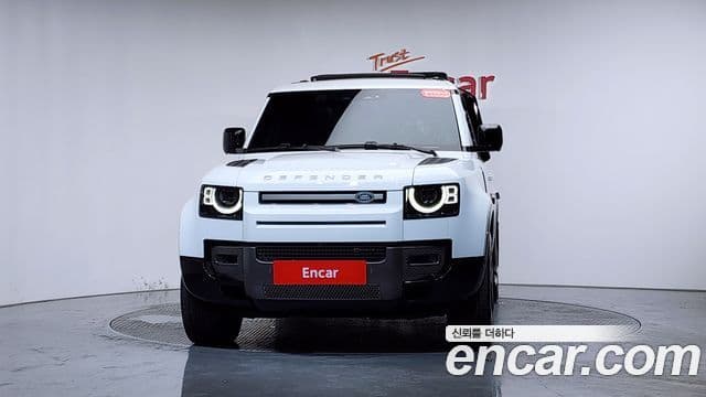 Land Rover Defender 2022 — ფოტო 3/20