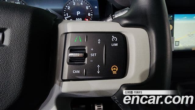 Land Rover Defender 2022 — ფოტო 19/20
