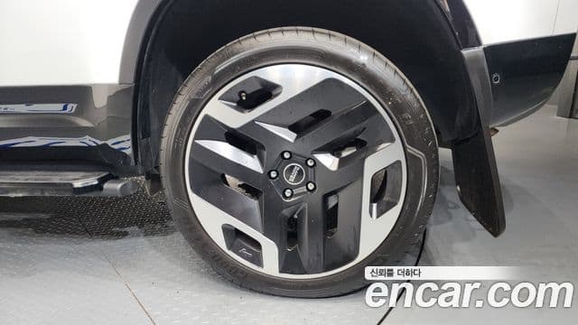 Land Rover Defender 2022 — ფოტო 27/37