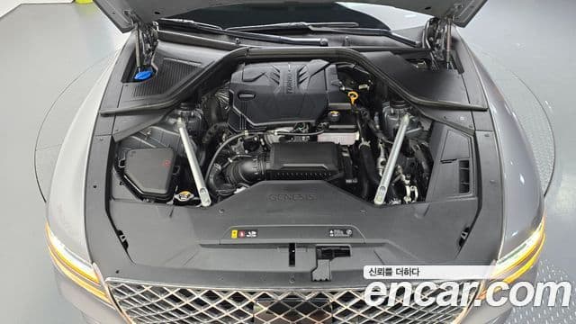 Genesis Electrified G80 2023 — ფოტო 6/20