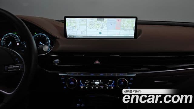 Genesis Electrified G80 2023 — ფოტო 13/20