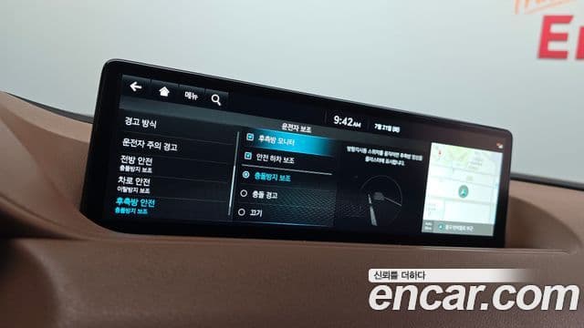 Genesis Electrified G80 2023 — ფოტო 18/20