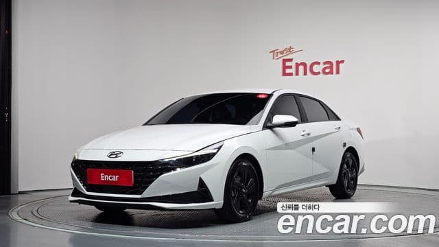Hyundai Avante 2023 — ფოტო 1/20