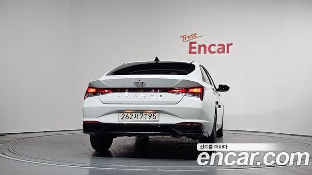 Hyundai Avante 2023 — ფოტო 4/20