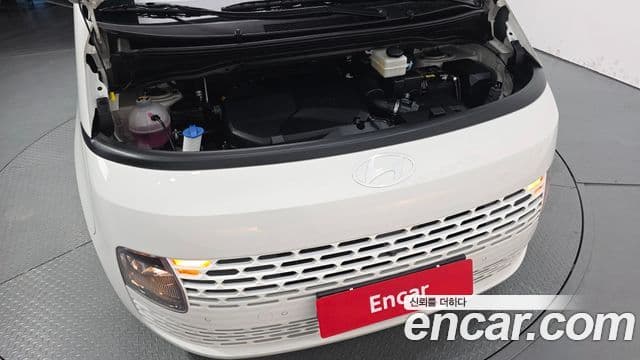 Hyundai Staria 2025 — ფოტო 6/20