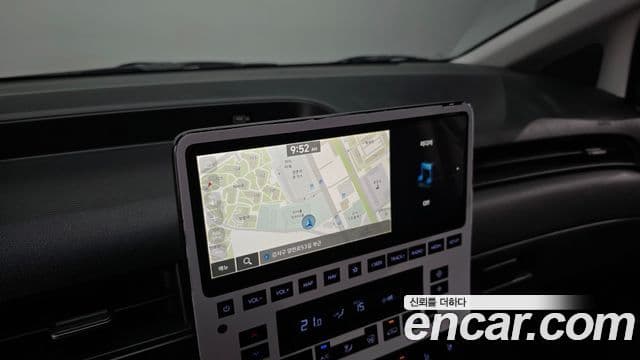 Hyundai Staria 2025 — ფოტო 15/20