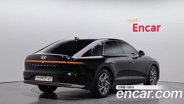 Hyundai Grandeur 2023 — Şəkil 2/20
