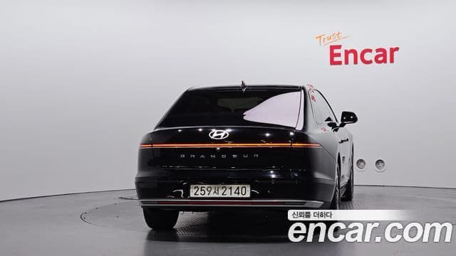 Hyundai Grandeur 2023 — Şəkil 4/20