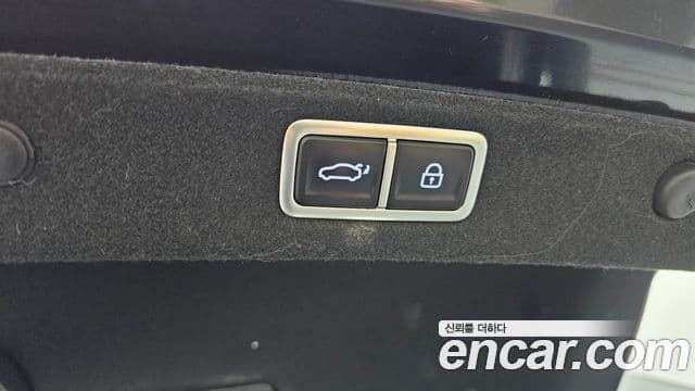 Hyundai Grandeur Hybrid 2023 — Photo 6/30