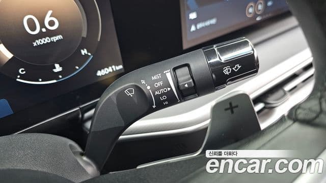 Hyundai Grandeur Hybrid 2023 — Photo 22/30