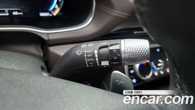 Genesis GV80 2021 — Photo 23/32