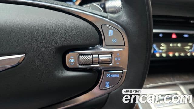 Genesis GV80 2021 — Photo 25/32
