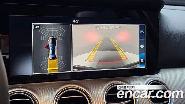 Mercedes-Benz E-Class 2018 — ფოტო 15/20