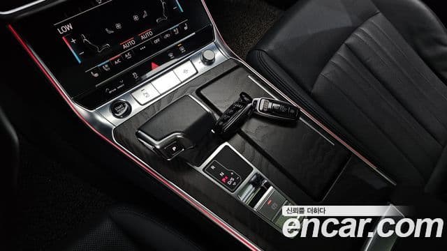 Audi A6 2021 — фото 9 из 20