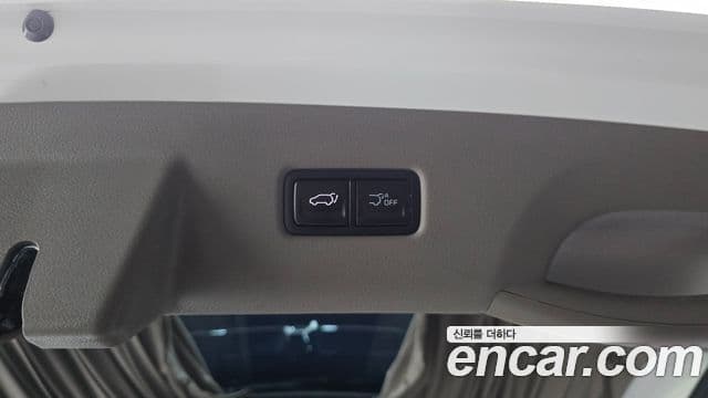 Kia Carnival 2024 — Photo 29/36