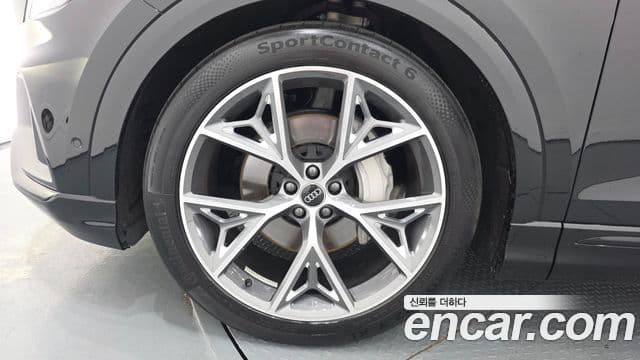 Audi Q8 2023 — Şəkil 4/20