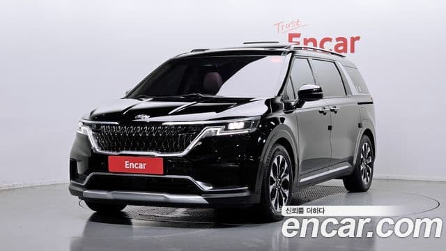 Kia Carnival 2021 — Фото 1/20
