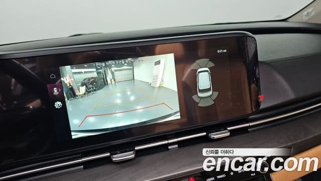 Kia Carnival 2021 — Фото 14/20
