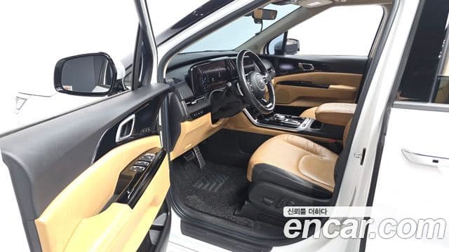 Kia Carnival 2020 — Şəkil 10/20