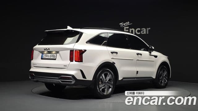 Kia Sorento 2022 — Şəkil 2/20