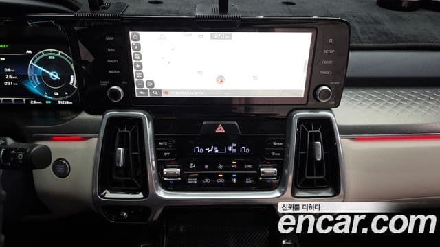 Kia Sorento 2022 — Şəkil 14/20
