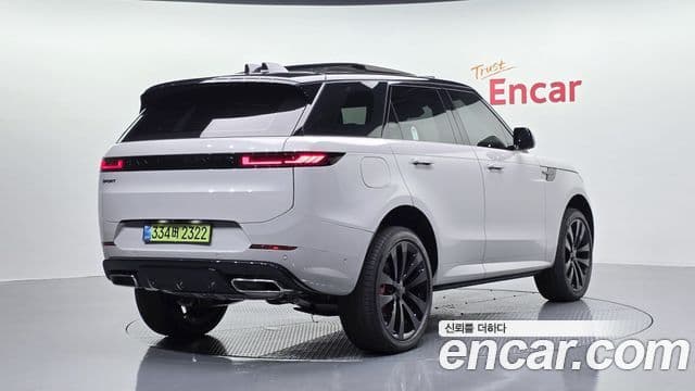 Land Rover Range Rover Sport 2026 — ფოტო 2/20