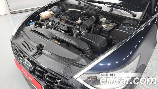 Hyundai Sonata 2021 — ფოტო 6/20