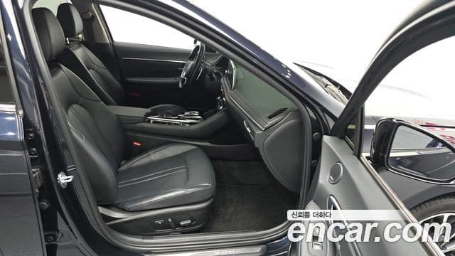 Hyundai Sonata 2021 — ფოტო 12/20