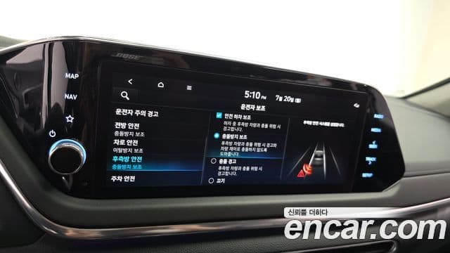 Hyundai Sonata 2021 — ფოტო 16/20