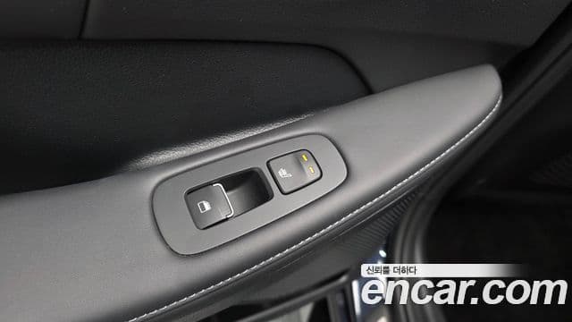 Hyundai Sonata 2021 — ფოტო 19/20
