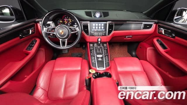 Porsche Macan 2018 — Şəkil 7/20