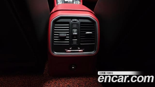 Porsche Macan 2018 — Şəkil 18/20