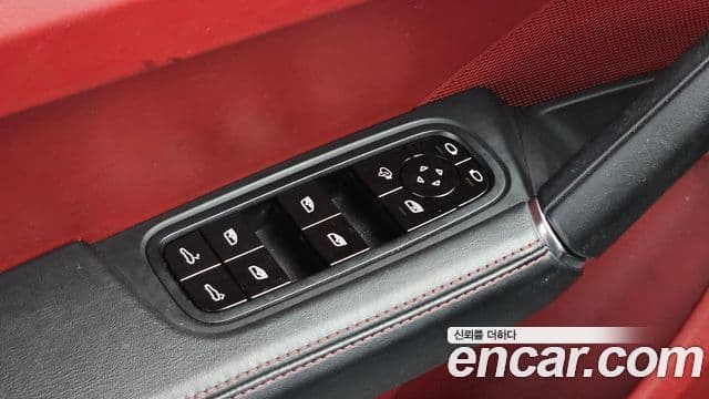 Porsche Cayenne 2020 — ფოტო 20/20