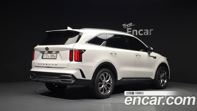 Kia Sorento 2021 — фото 2 из 20