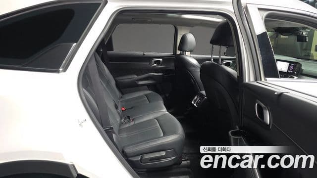 Kia Sorento 2021 — фото 12 из 20