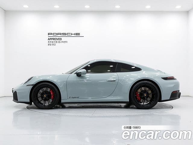 Porsche 911 2025 — ფოტო 5/20