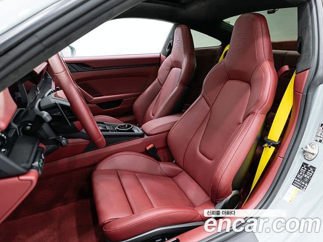 Porsche 911 2025 — ფოტო 8/20