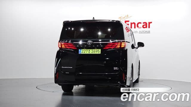 Toyota Alphard 2024 — Şəkil 4/20