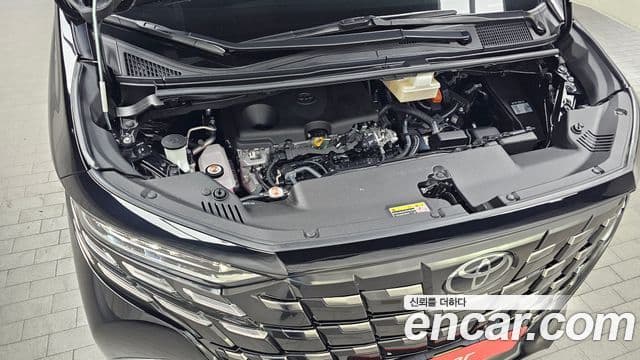 Toyota Alphard 2024 — фото 6 из 20
